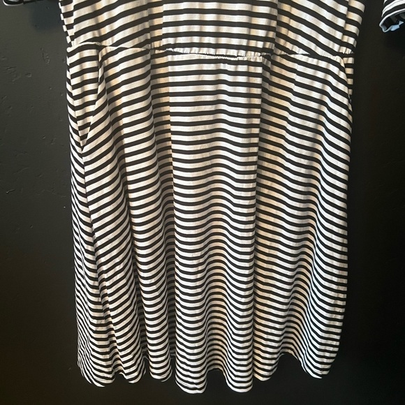 NWT Torrid Women's Black and White plus size Dress Size : 1X - Picture 5 of 12